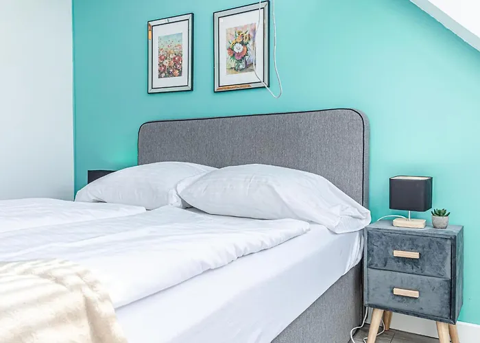 Apartman 10-min Walk To Hauptbahnhof, Cozy Private With Ac, Tv & Wifi *
