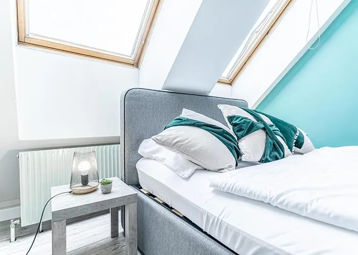 Apartman 10-min Walk To Hauptbahnhof, Cozy Private With Ac, Tv & Wifi *
