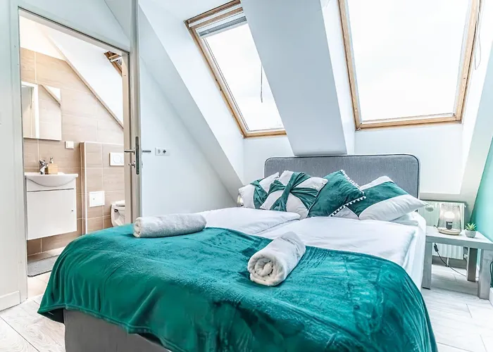 Apartman 10-min Walk To Hauptbahnhof, Cozy Private With Ac, Tv & Wifi
