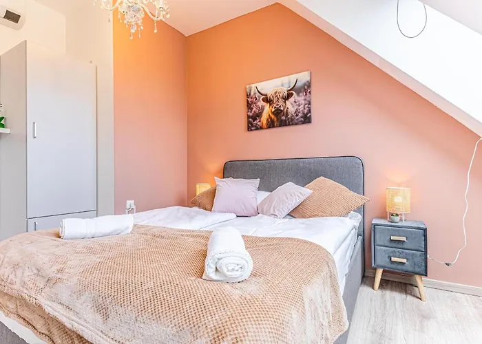Apartman 10-min Walk To Hauptbahnhof, Cozy Private With Ac, Tv & Wifi Bécs