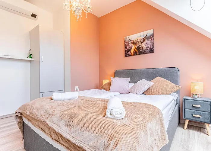 10-min Walk To Hauptbahnhof, Cozy Private With Ac, Tv & Wifi Apartman Bécs